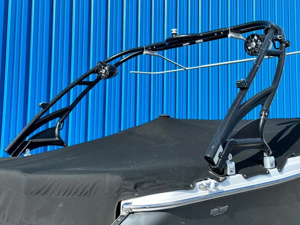 Four Winns H210 Rs 2017 alt