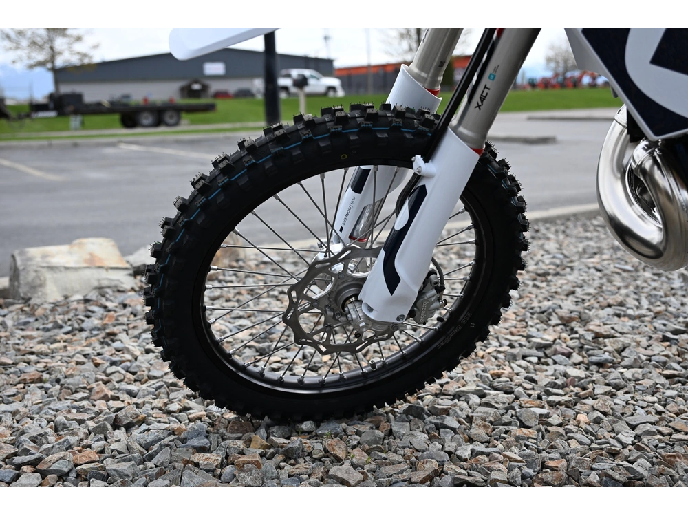 2026 Husqvarna Te 300 alt