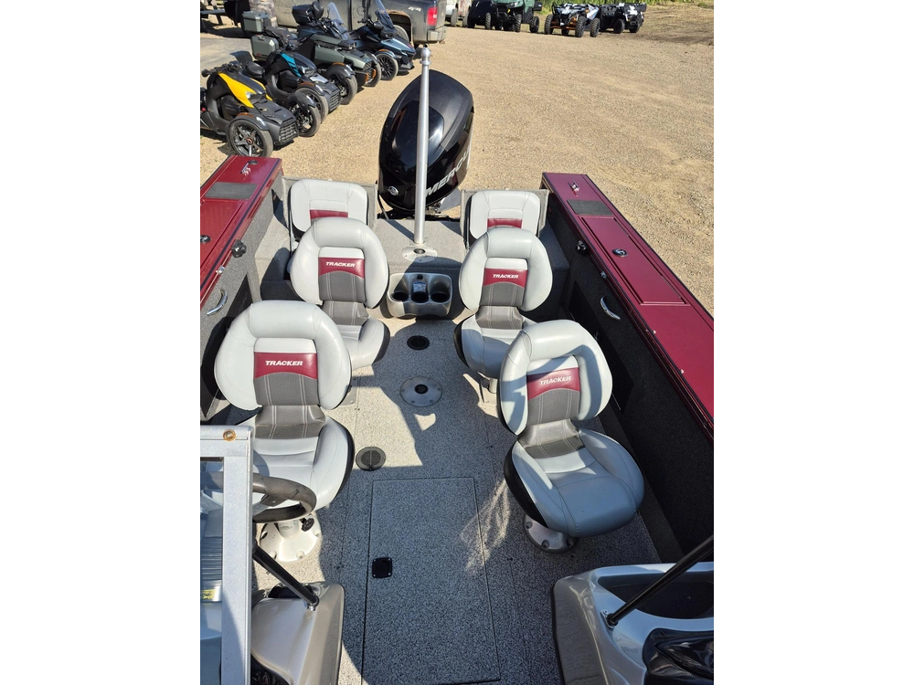 2011 Tracker Targa V18 150 Mercury alt