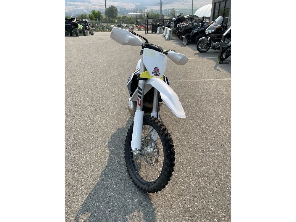 2024 Husqvarna Tx300 alt