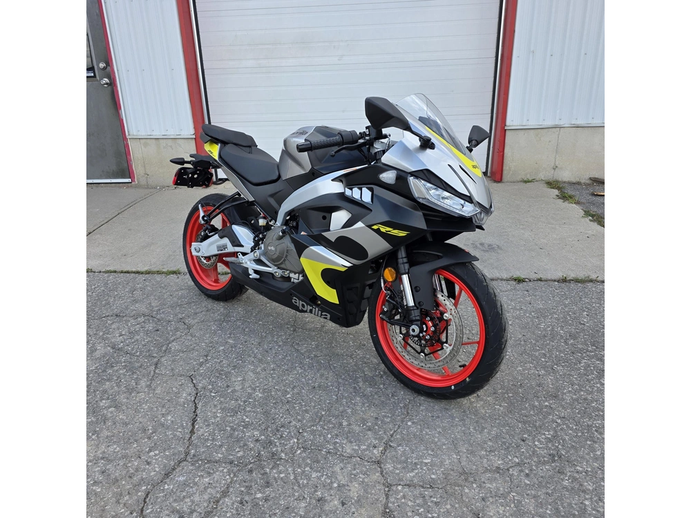 2026 Aprilia Rs 457 alt