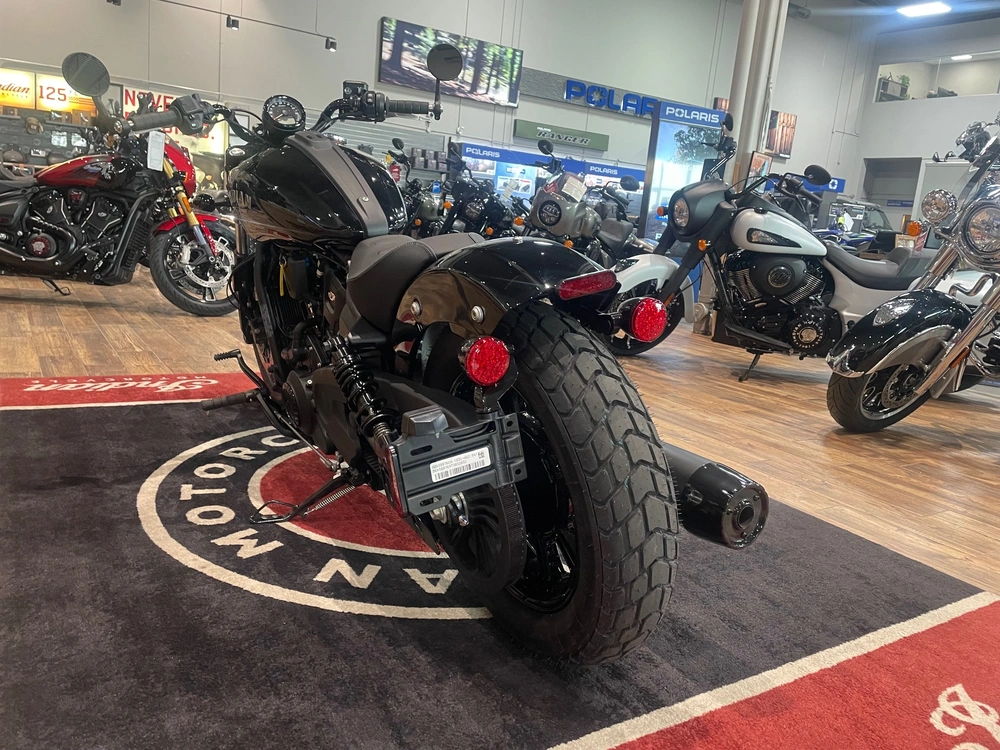2026 Indian Motorcycle Scout Bobber - Black Metallic alt