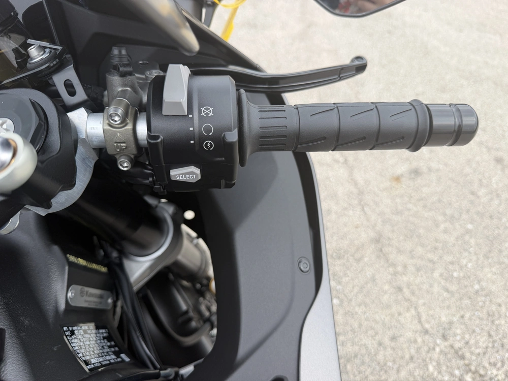 2026 Kawasaki Ninja Zx-10r Abs alt