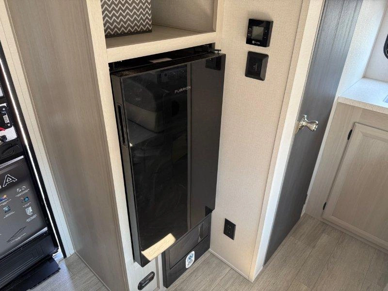 Coachmen Catalina 134rkx 2027 alt
