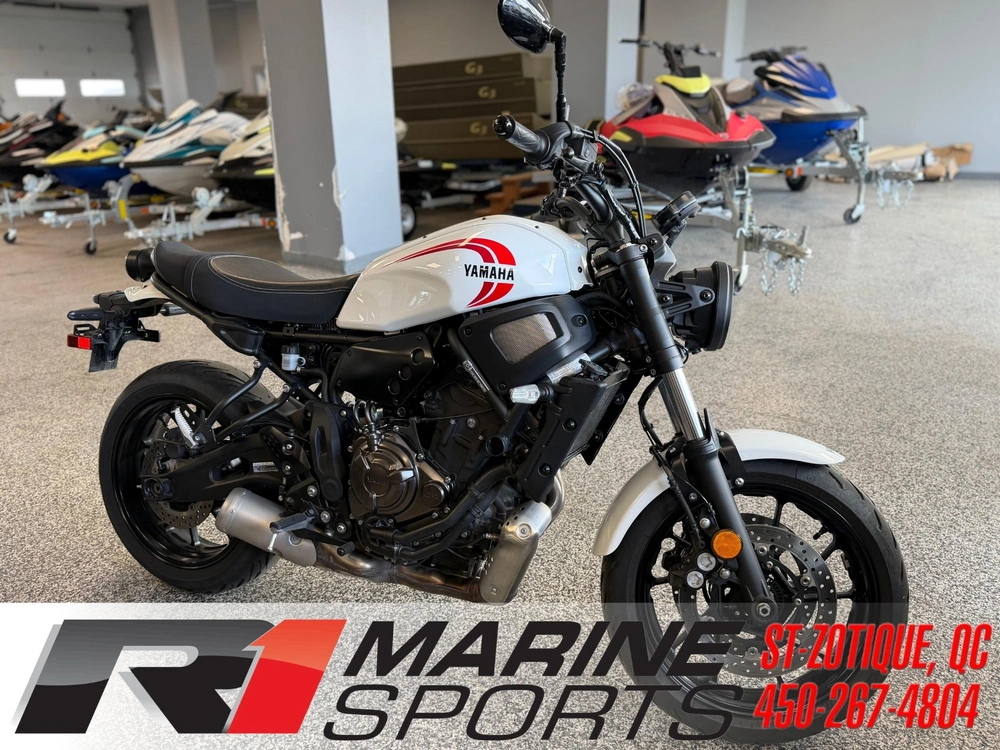 2024 Yamaha Xsr 700 (30$ Par Semaine Tx In) alt