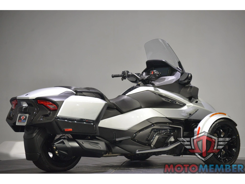 2025 Can-am Spyder Rt Rotax 1330 Ace alt