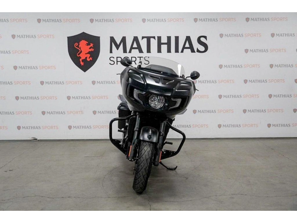 Indian Motorcycle CHALLENGER DARK HORSE 2020 — photo 3