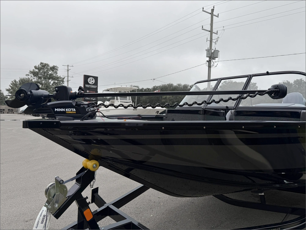 2026 Smoker-craft Ultima 182 Dc alt