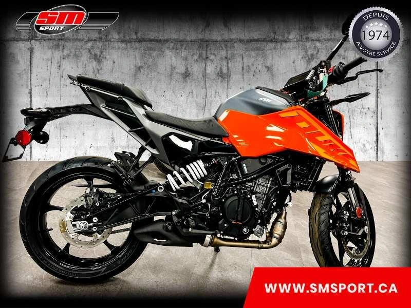 Ktm 250 Duke 2024 alt