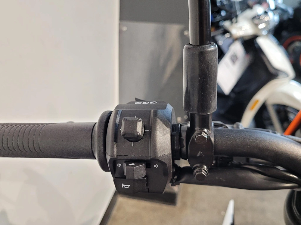 Ktm 390 Smc R *à Partir De 3.99% 2026 alt