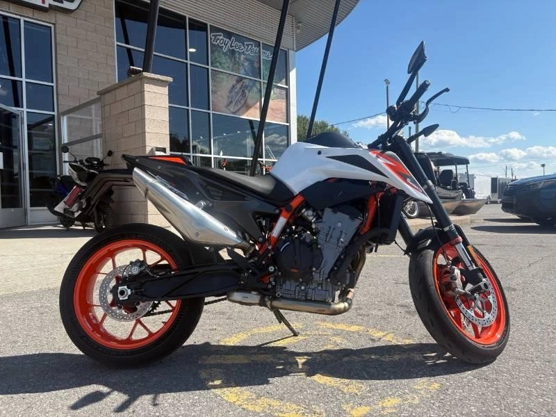Ktm 890 Duke R 2021 alt