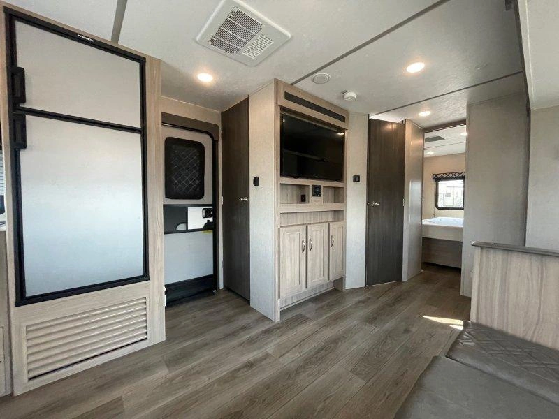 Coachmen Freedom Express 259fkds 2021 alt