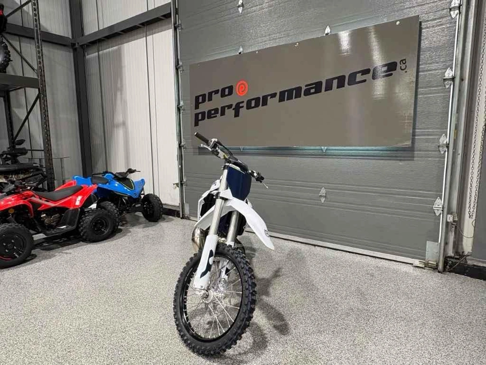 2026 Husqvarna Tc 250 alt