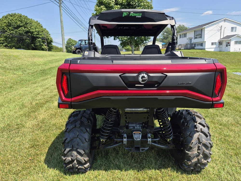 2026 Can-am Commander Xt 700 alt