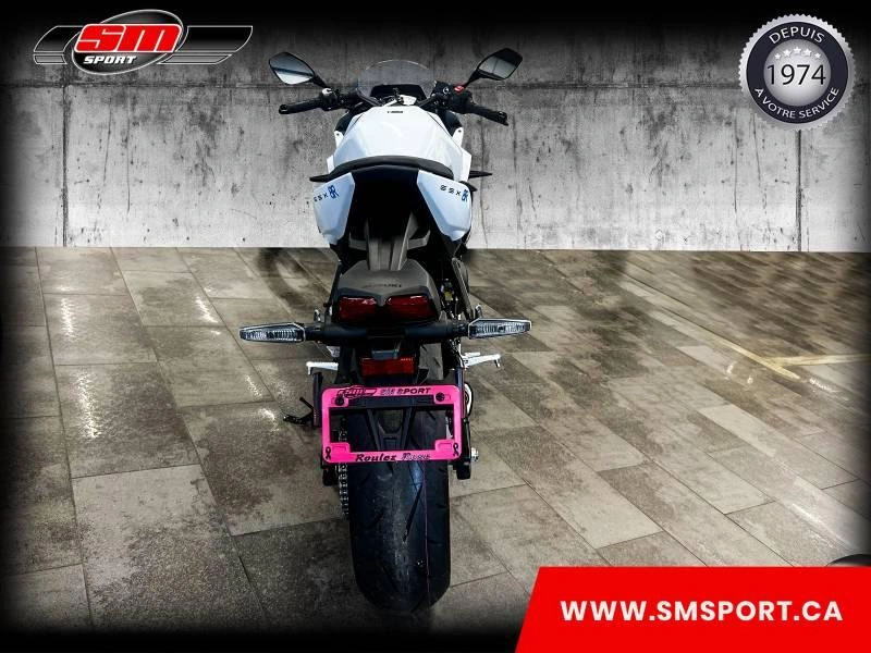 2026 Suzuki Gsx-8r alt