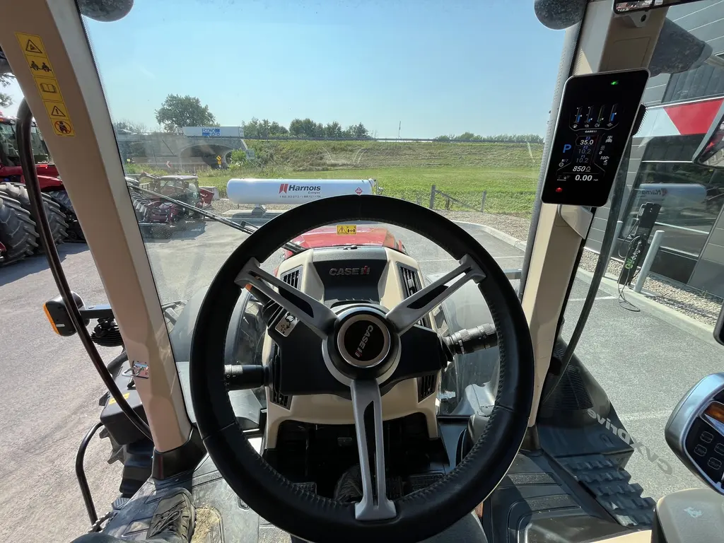 Case IH Optum 300 CVX 2024