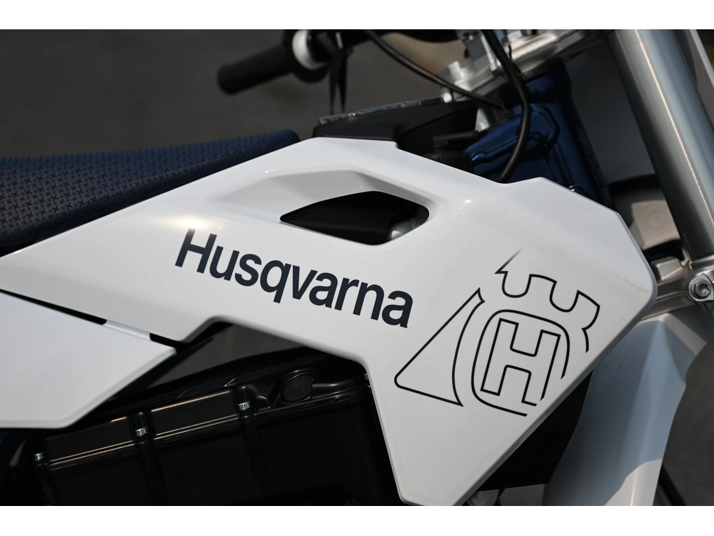 2027 Husqvarna Ee 5 alt