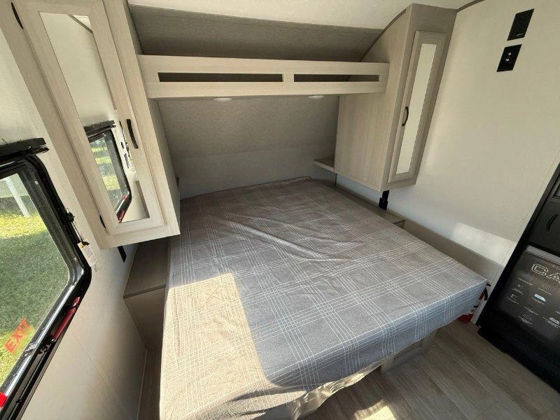 Coachmen Catalina 154rbx 2027 alt