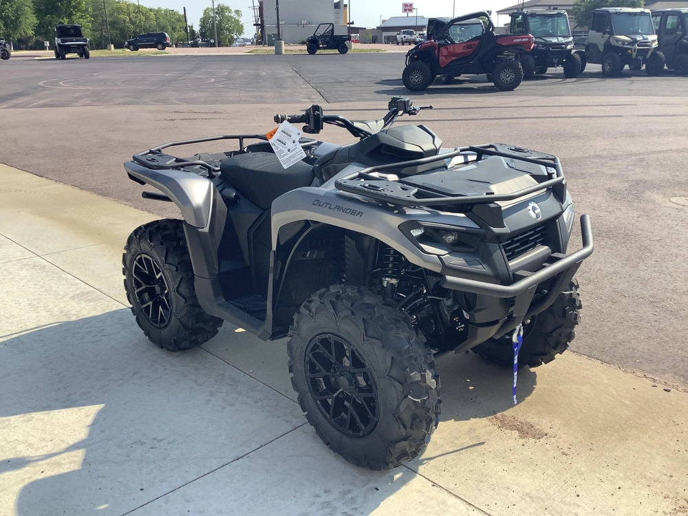 2026 Can-am Outlander Xt 700 alt