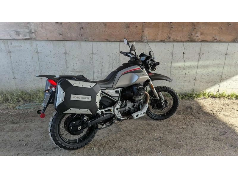 Moto Guzzi V85 Tt Travel Used 2023 alt