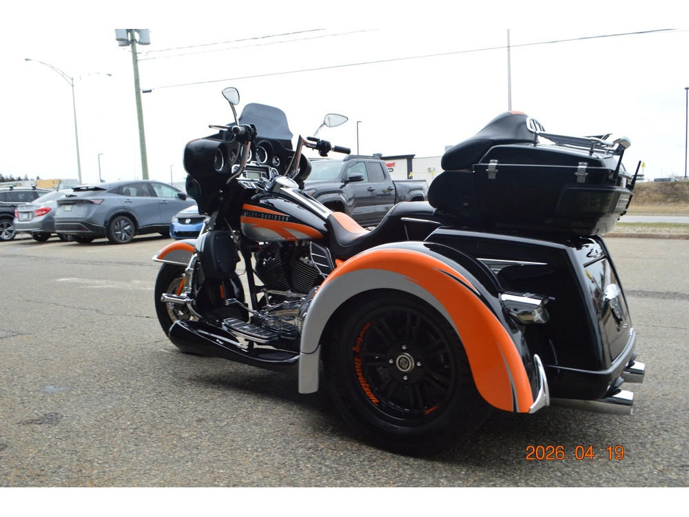 2013 Harley-davidson Flhtcutg alt