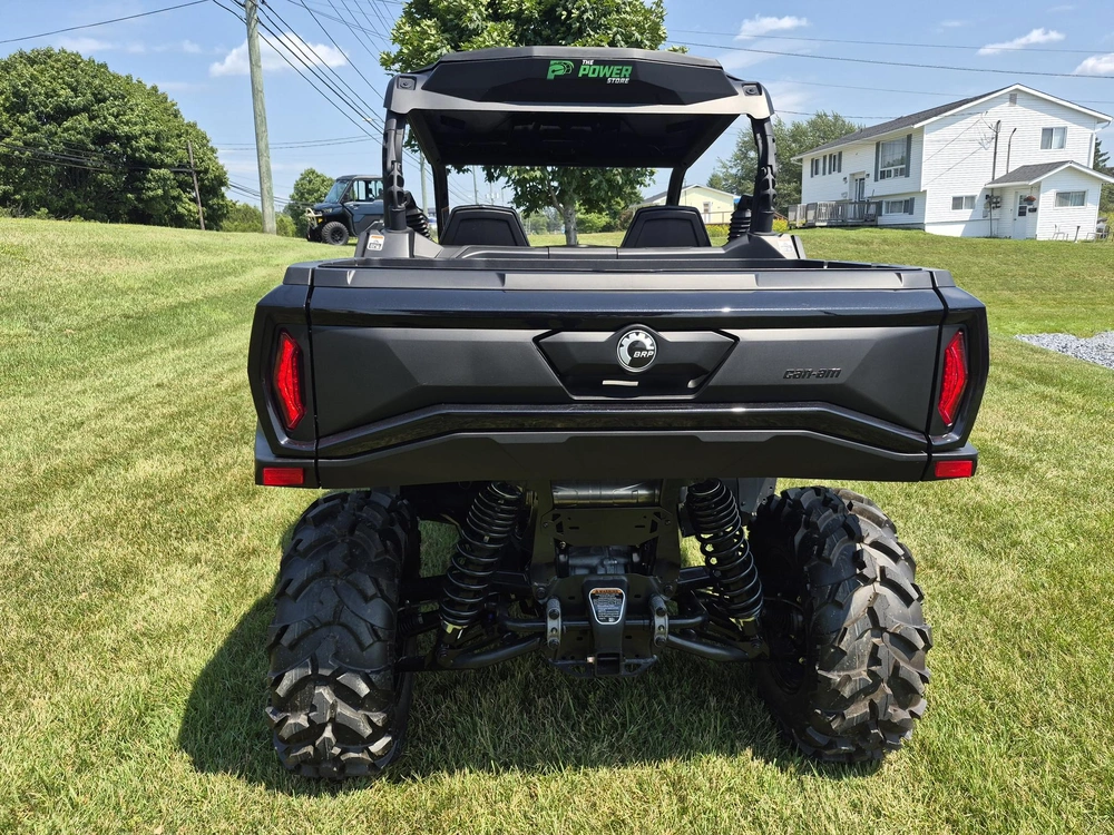 2026 Can-am Commander Xt 700 alt