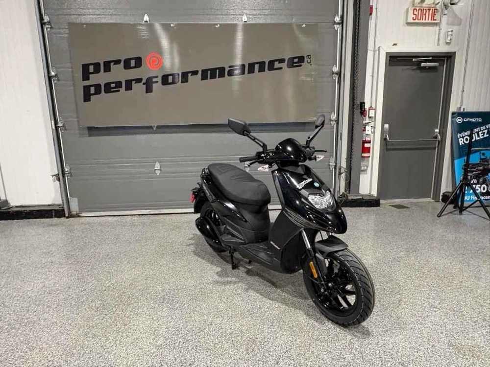 Piaggio Typhoon 50 2026 alt