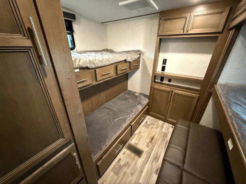 2020 Keystone Rv Cougar 32bhs alt