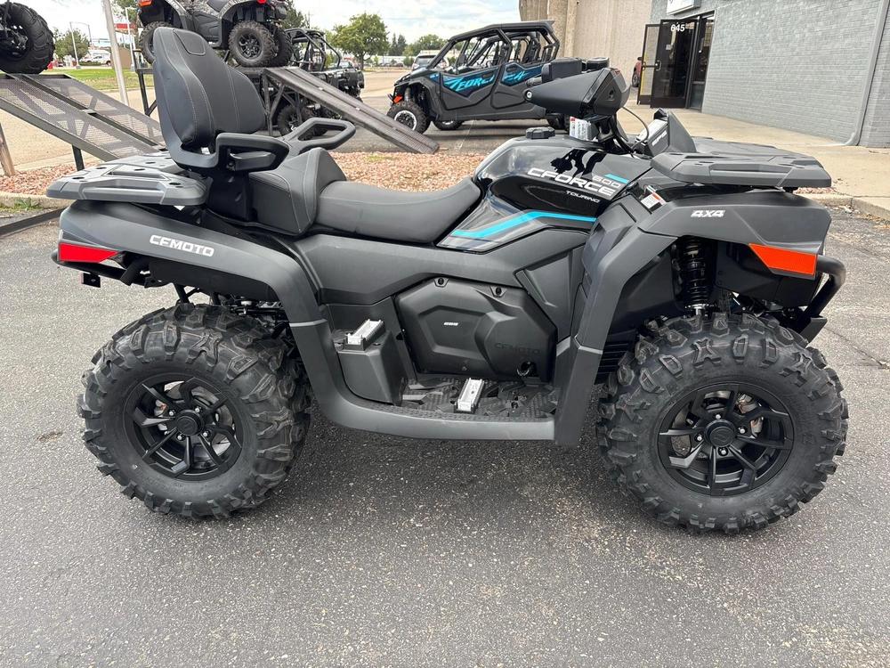 2026 Cfmoto Cforce 600 Touring Black alt