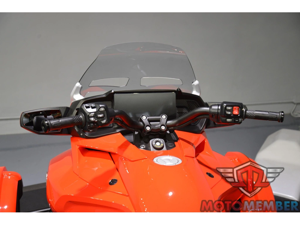 2025 Can-am Spyder F3 Limited Platine Wheels alt