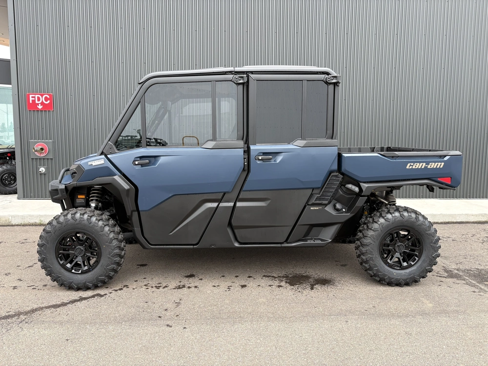 2026 Can-am Ssv Def Max Ltd 65 Hd11 Be Hb 26 alt