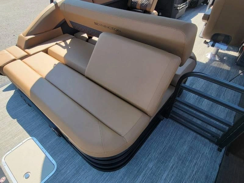 Bennington Marine M22 Swingback 3t/yamaha F150 2027 alt