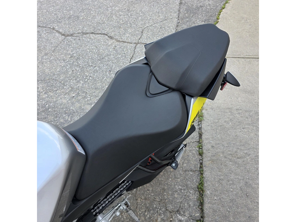 2026 Aprilia Rs 457 alt