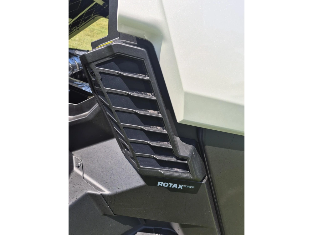2026 Can-am Defender Max Ltd Hd11 alt