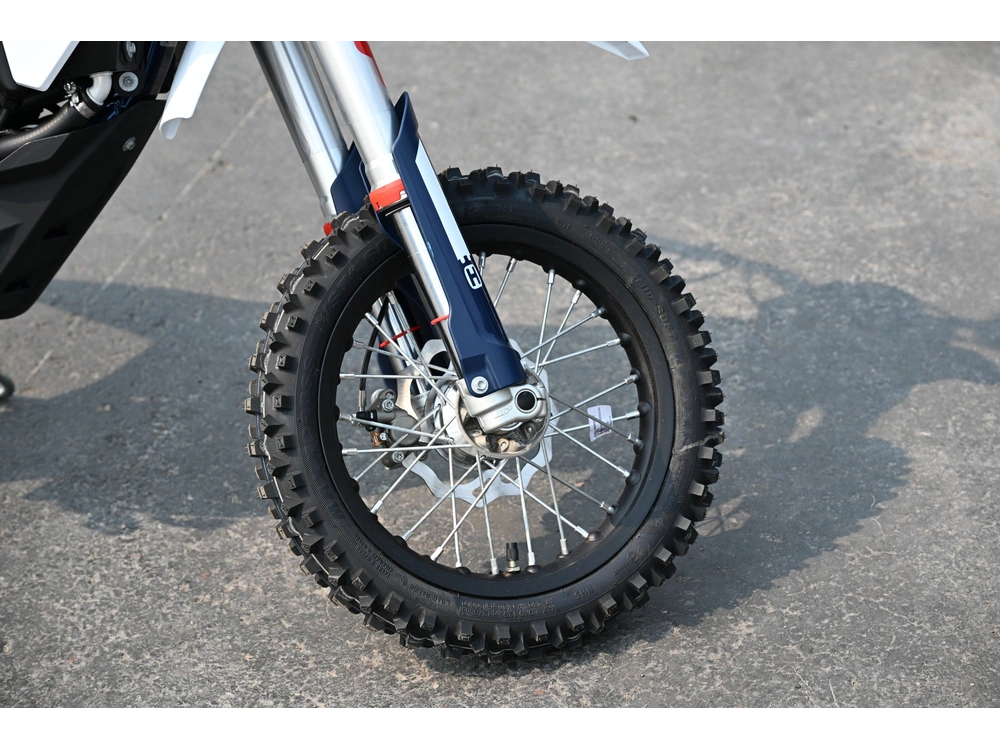2027 Husqvarna Ee 5 alt