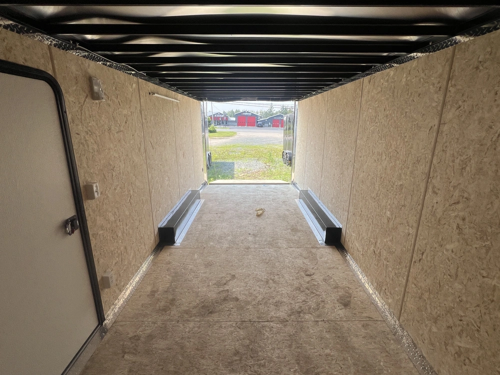 2025 Legend 8.5x24stvta Tandem alt
