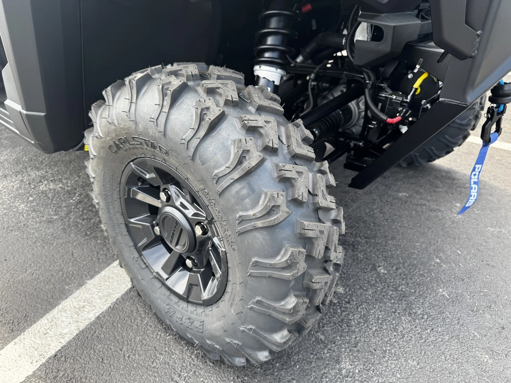 2026 Polaris Ranger 1000 Premium Granith Gray alt