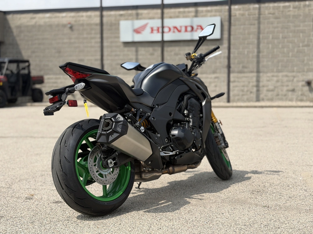 2026 Kawasaki Z1100 Se Abs alt