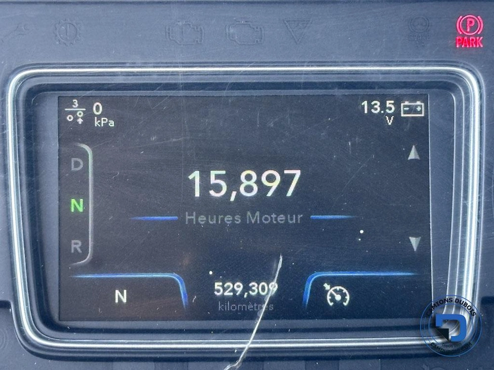 2018 International Lt625 alt