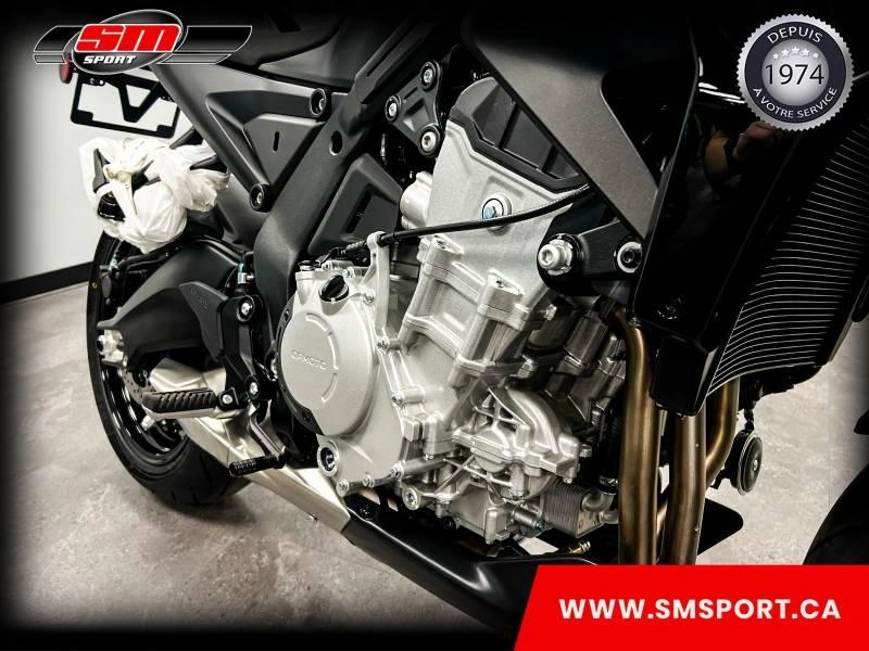 Cfmoto 675nk 2026 alt