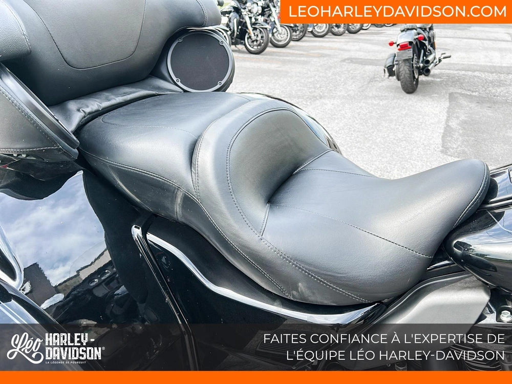 Harley-davidson Flhtcutg Tri Glide Ultra 2025 alt
