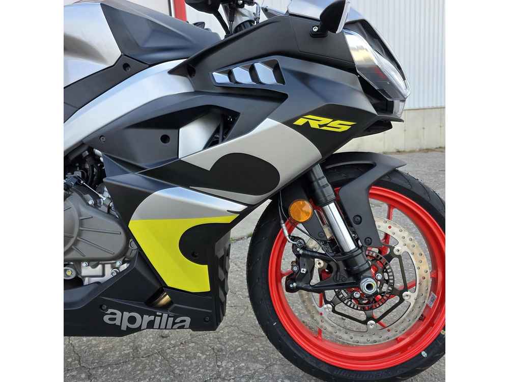 2026 Aprilia Rs 457 alt