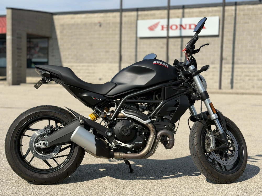 2018 Ducati Monster 797 alt