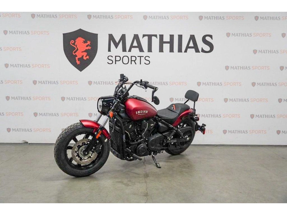 2025 Indian Motorcycle Scout Bobber Limited Tech alt