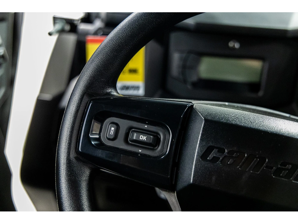 2026 Can-am Defender Limited Hd11 8jtd alt