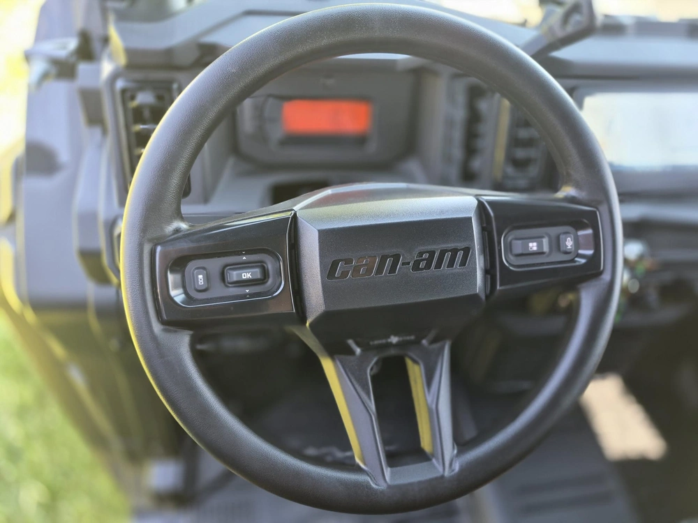 2026 Can-am Defender Max Lonestar Cab Hd11 alt