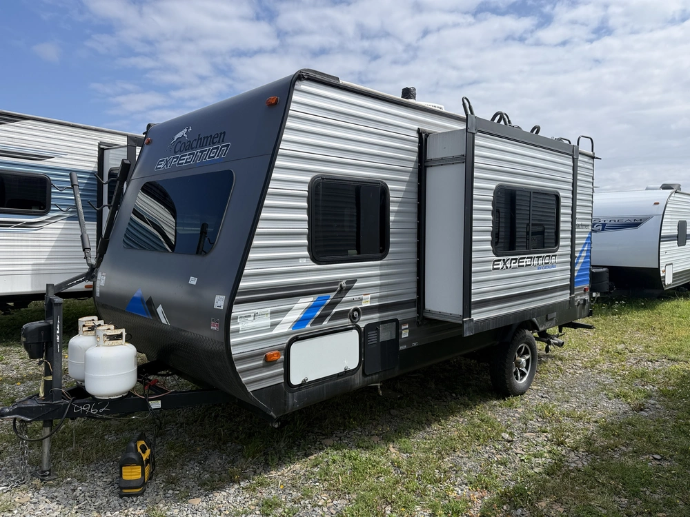 2023 Catalina 192fqs alt