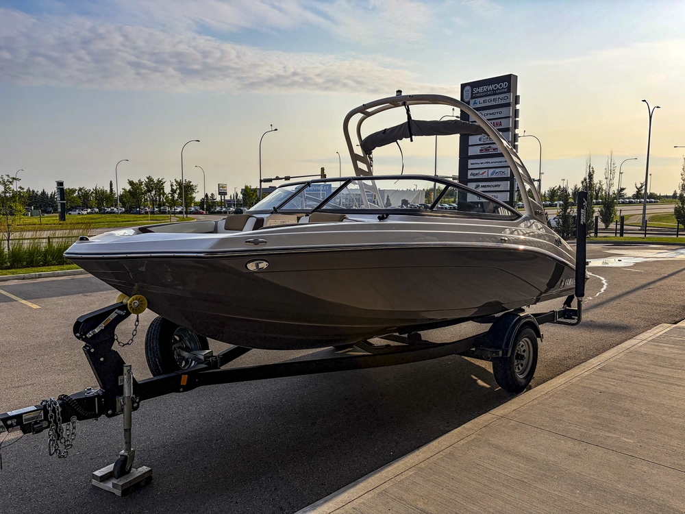 2023 Yamaha Ar195s alt