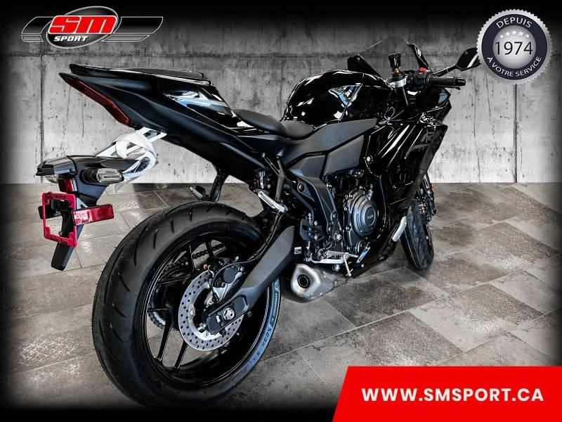Yamaha Yzf-r7 2026 alt