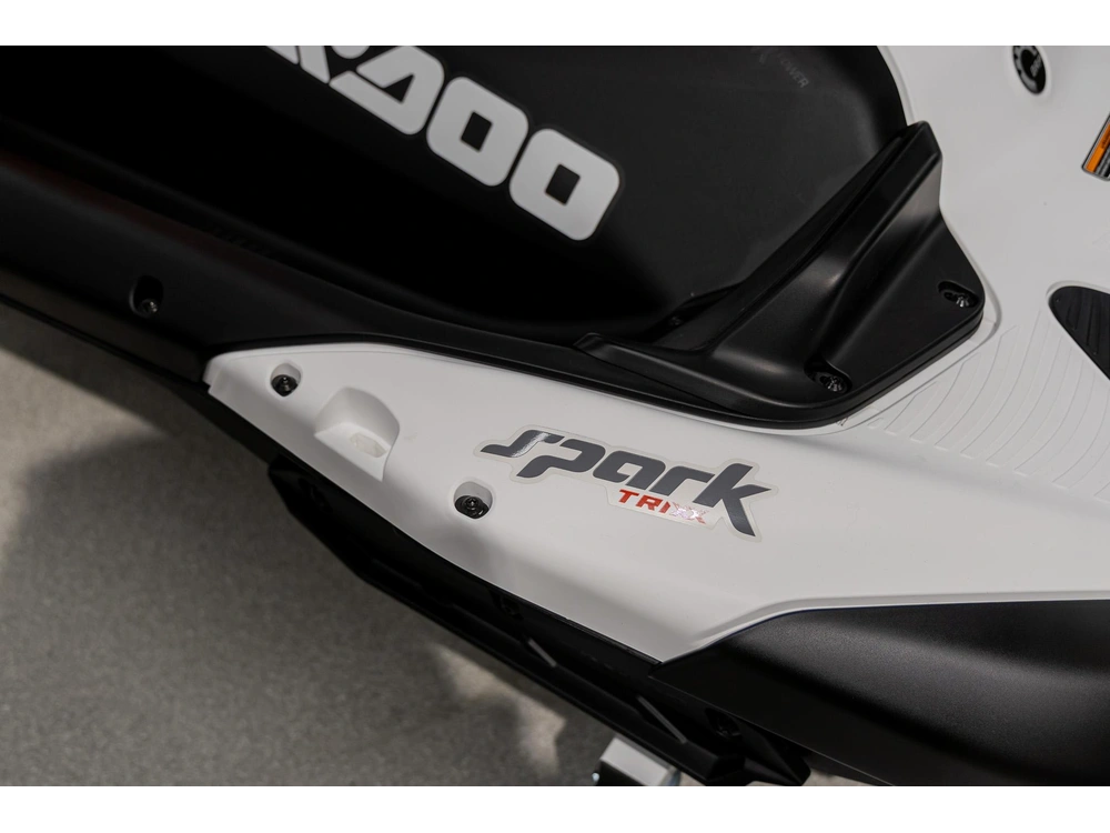 2026 Sea-doo Spark Trixx 1up 67ta alt